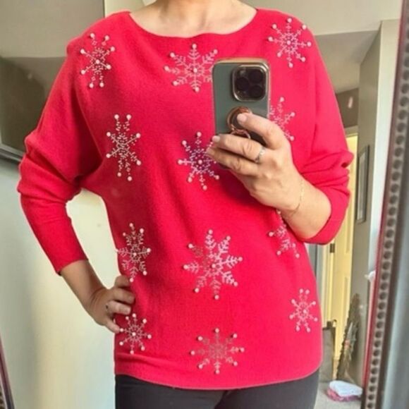 Liv Milano Red Holiday Embellished Sweater Rhinestone Pearl Snowflakes Sz S NWT - Picture 11 of 11